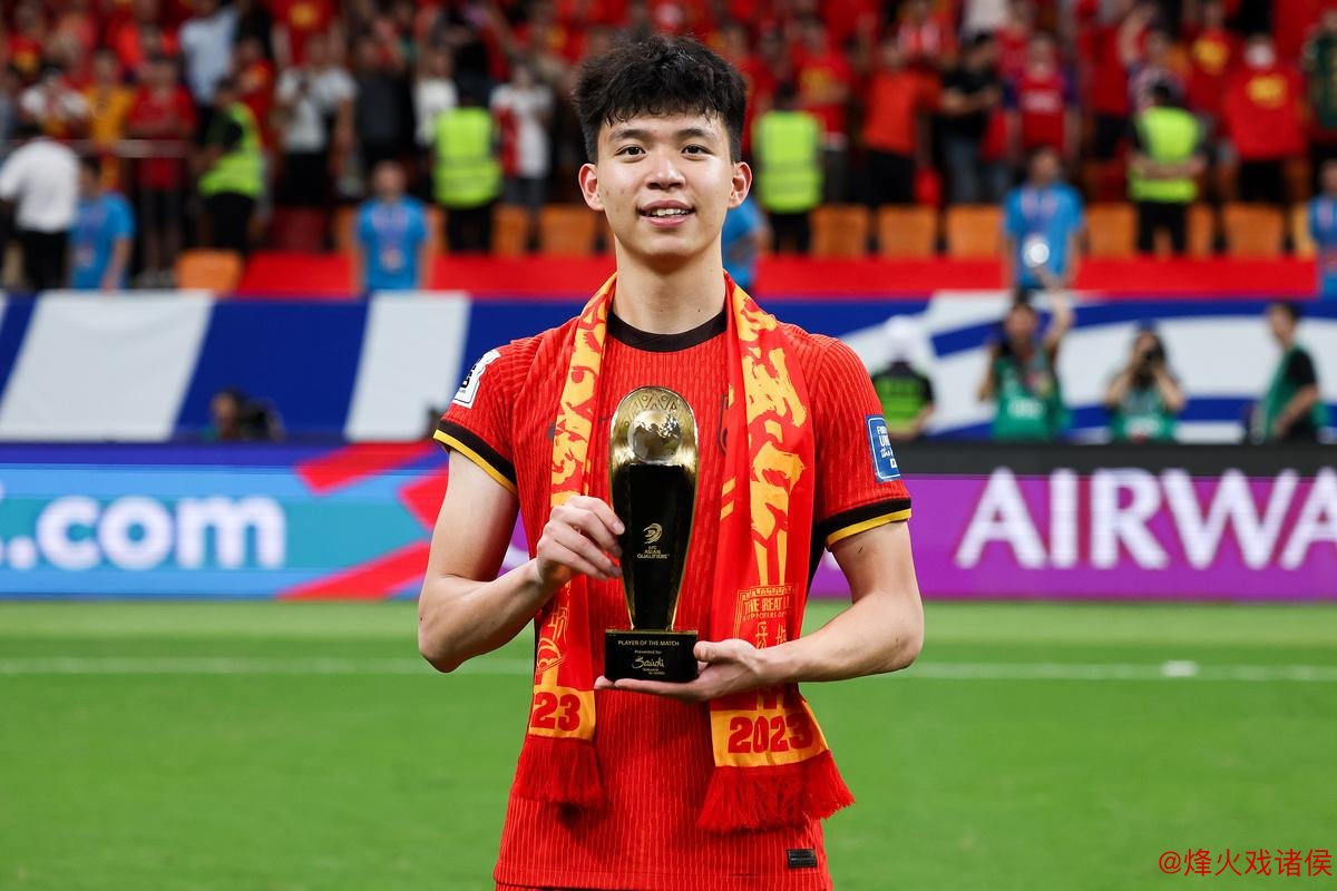 38年记录告破,国足无缘晋级,王钰栋频频制造威胁 38年记录告破,国足无缘晋级,王钰栋频频制造威胁