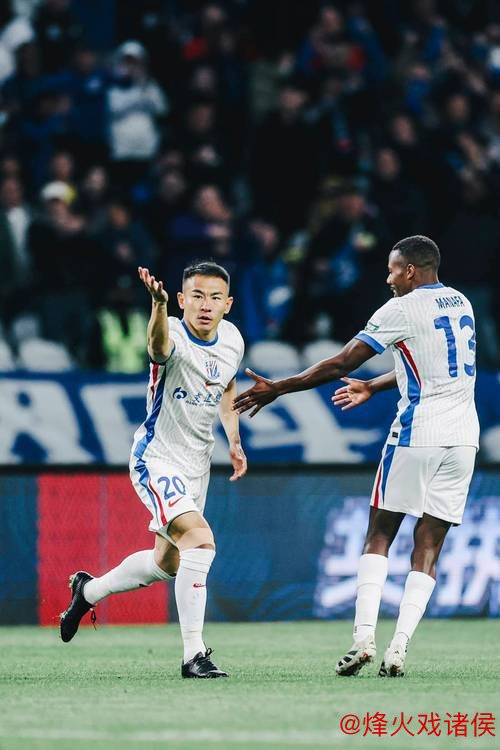 3分钟2球!首次首发于汉超全力冲刺冠军 3分钟2球!首次首发于汉超全力冲刺冠军