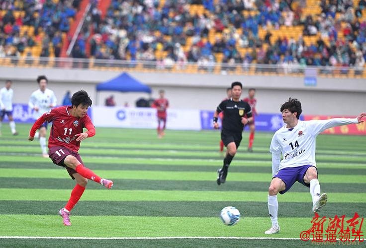 CMG群众足球邀请赛：湛江队2-0战胜呼和浩特队